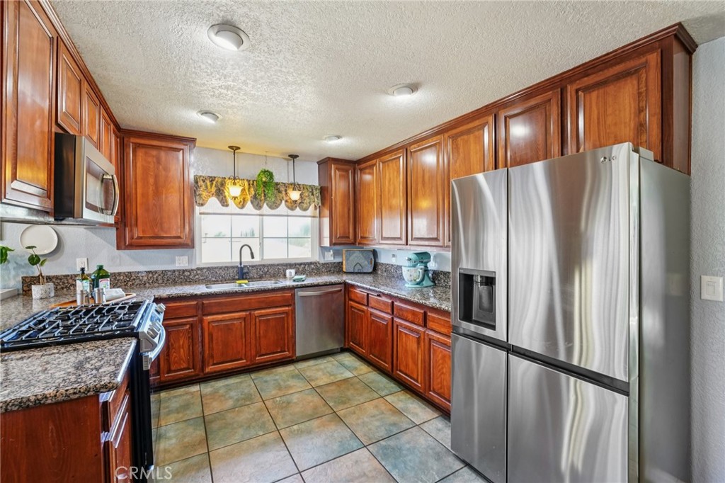 MLS #IV25244050 image #6