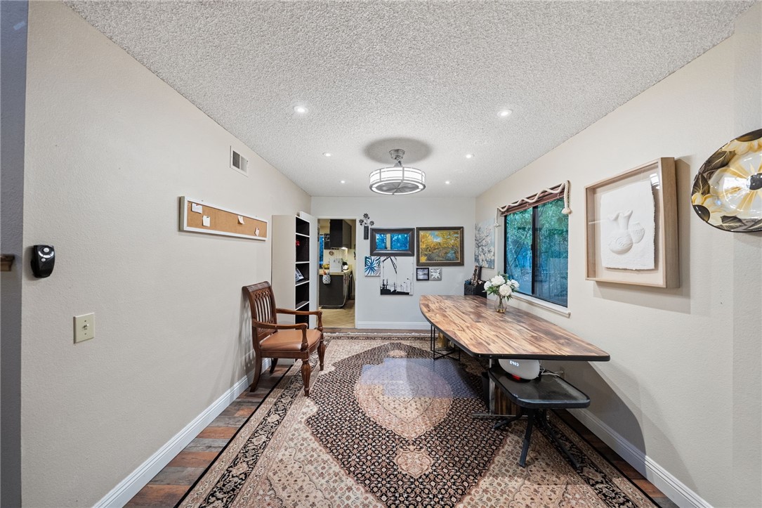 MLS #IV25244084 image #10