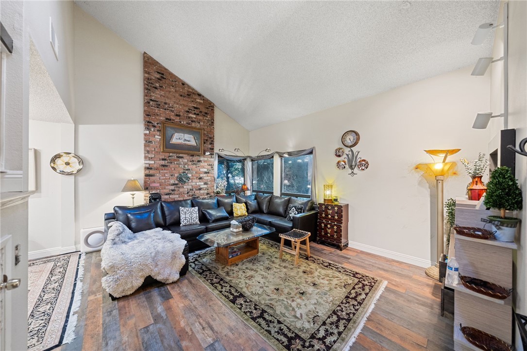 MLS #IV25244084 image #8