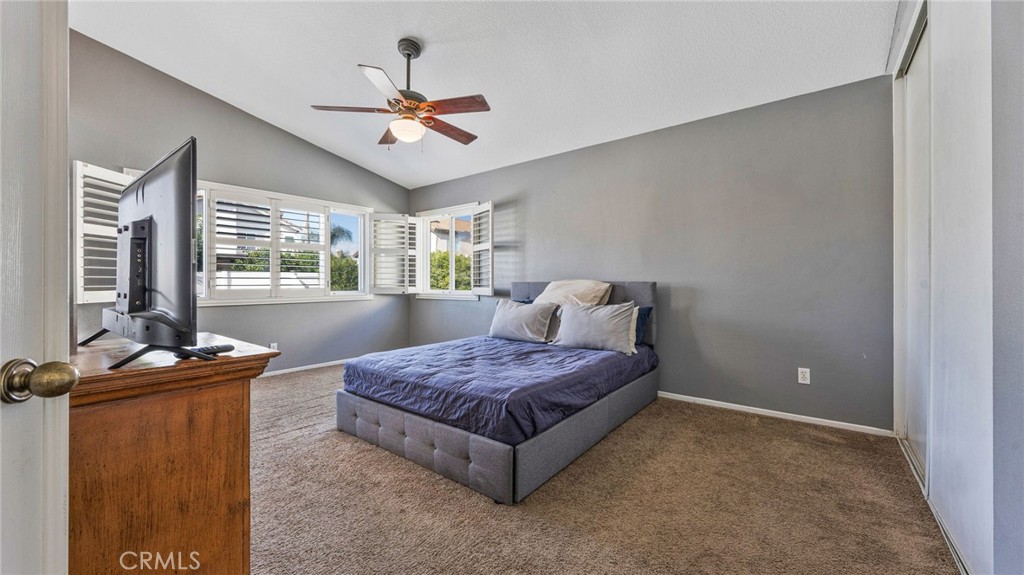 MLS #IV25244619 image #32