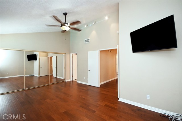 MLS #IV25245175 image #11