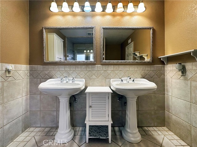 MLS #IV25245175 image #32