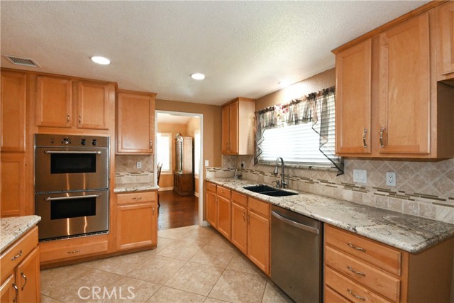 MLS #IV25245175 image #8