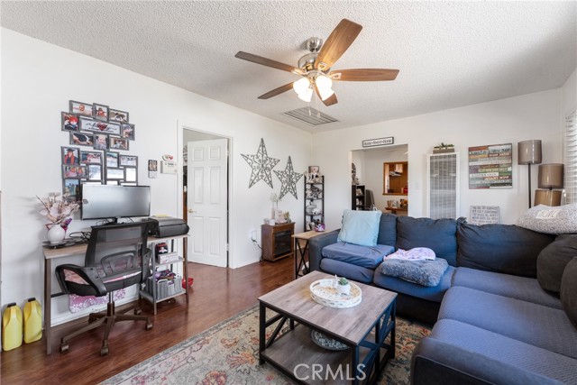 MLS #IV25246378 image #6