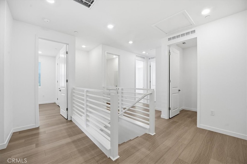 MLS #IV25247182 image #12