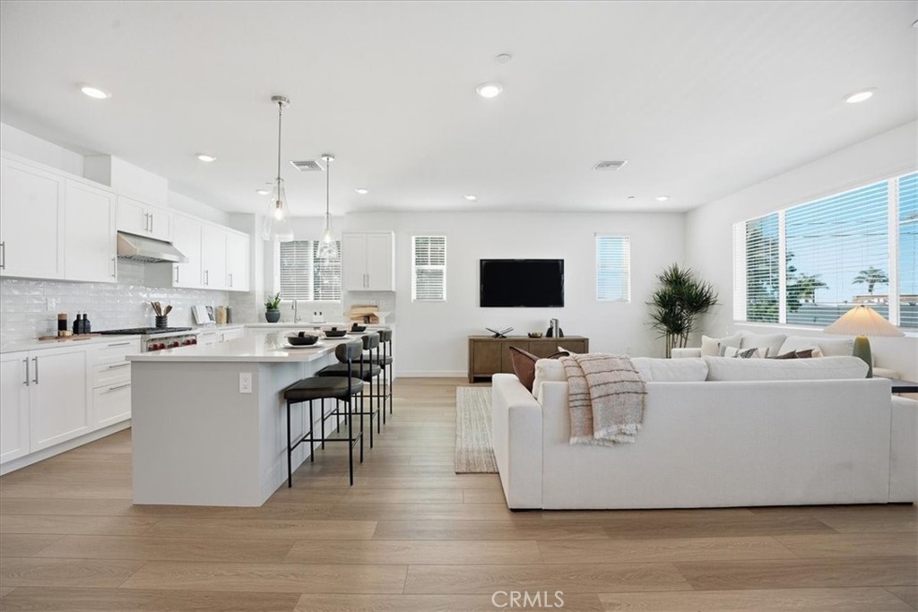 MLS #IV25247191 image #10