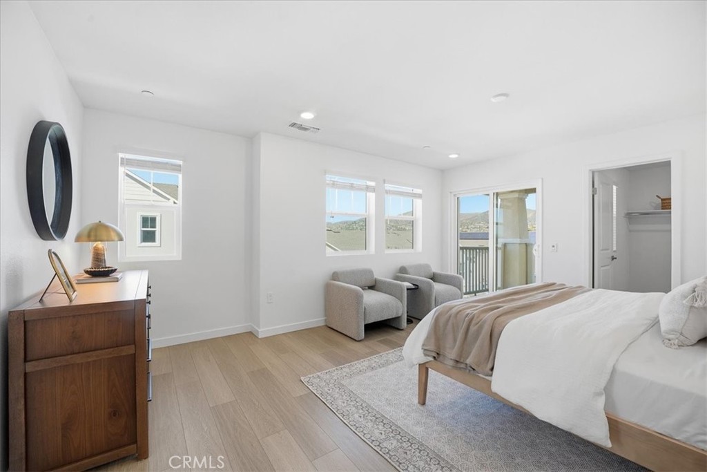 MLS #IV25247191 image #28