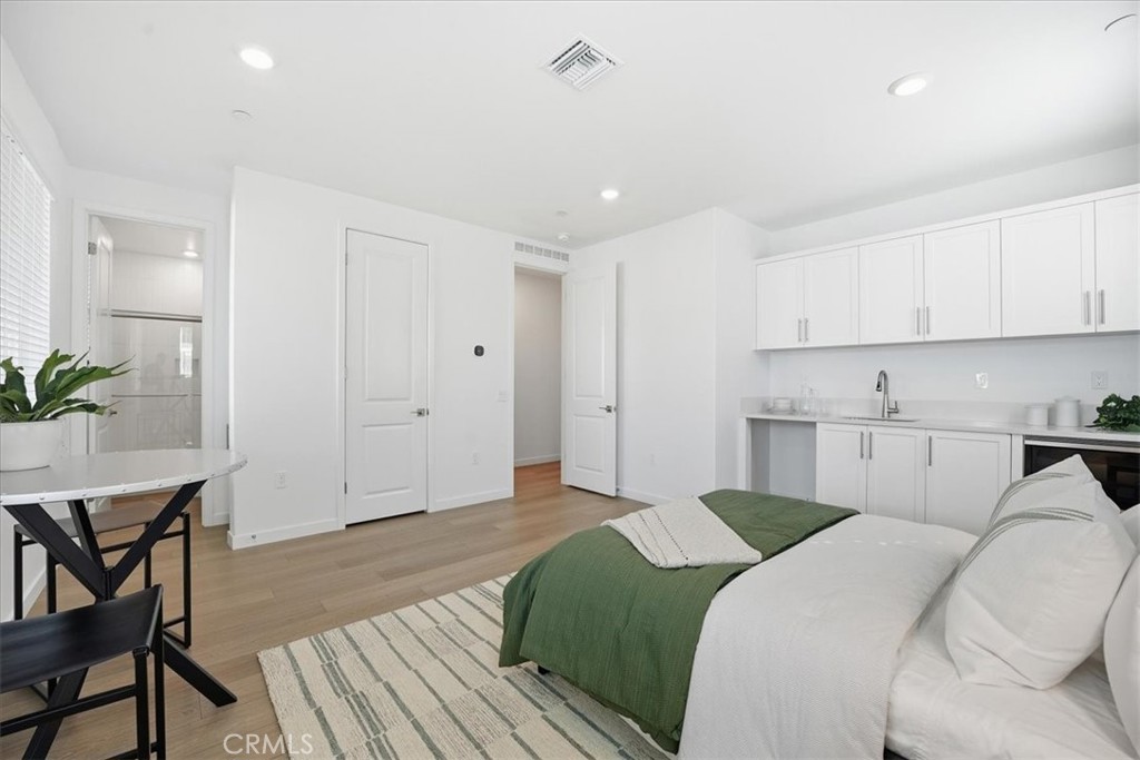 MLS #IV25247191 image #4