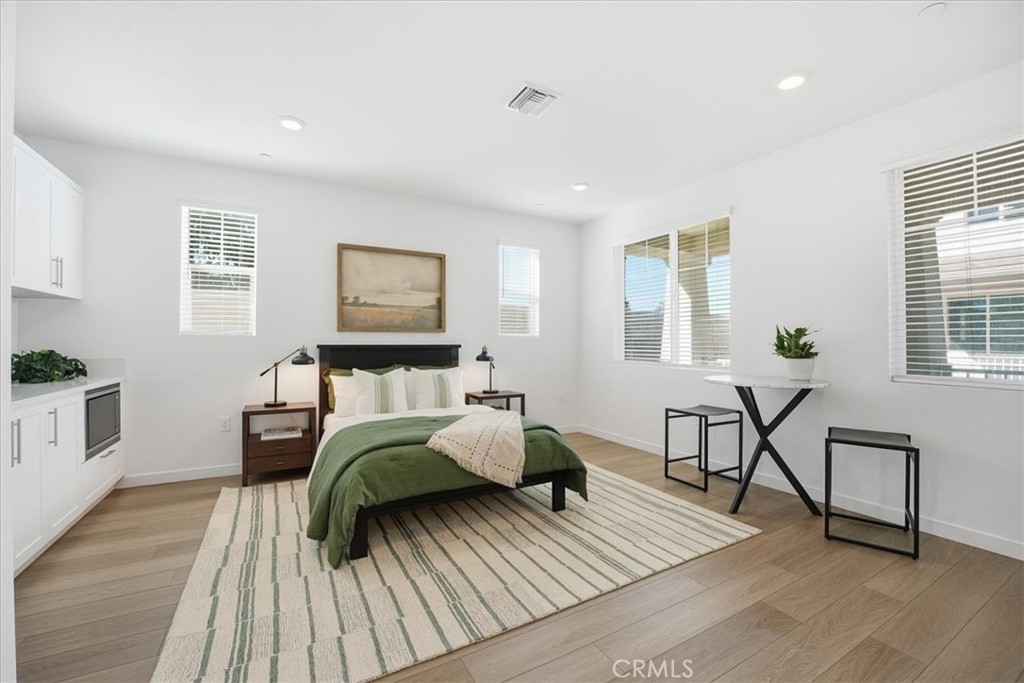 MLS #IV25247191 image #5