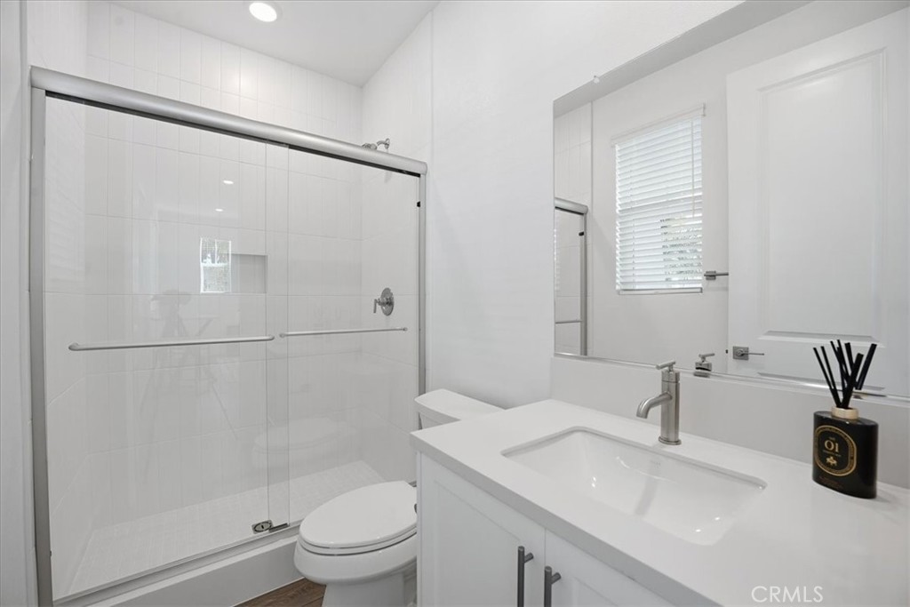 MLS #IV25247191 image #6