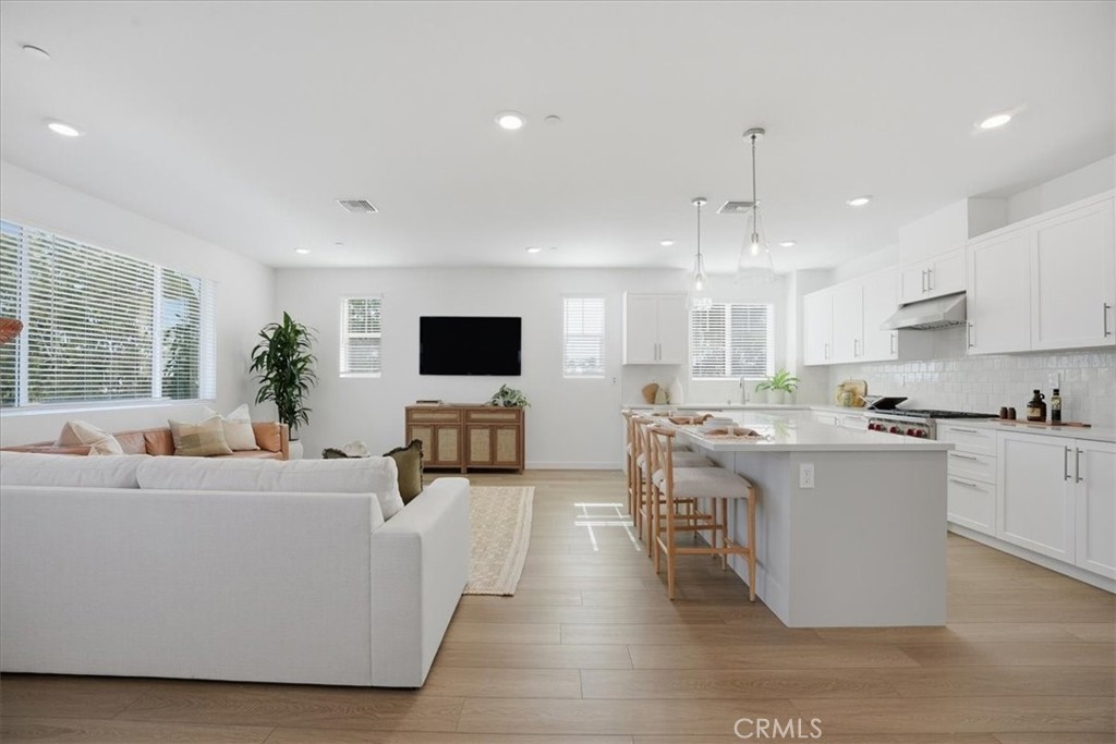 MLS #IV25247210 image #12