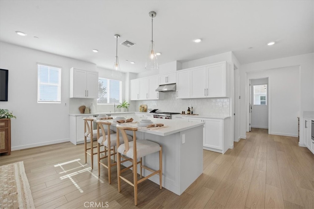 MLS #IV25247210 image #15