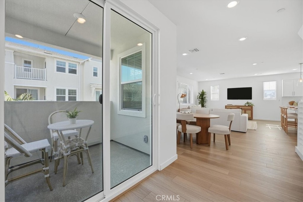 MLS #IV25247210 image #24