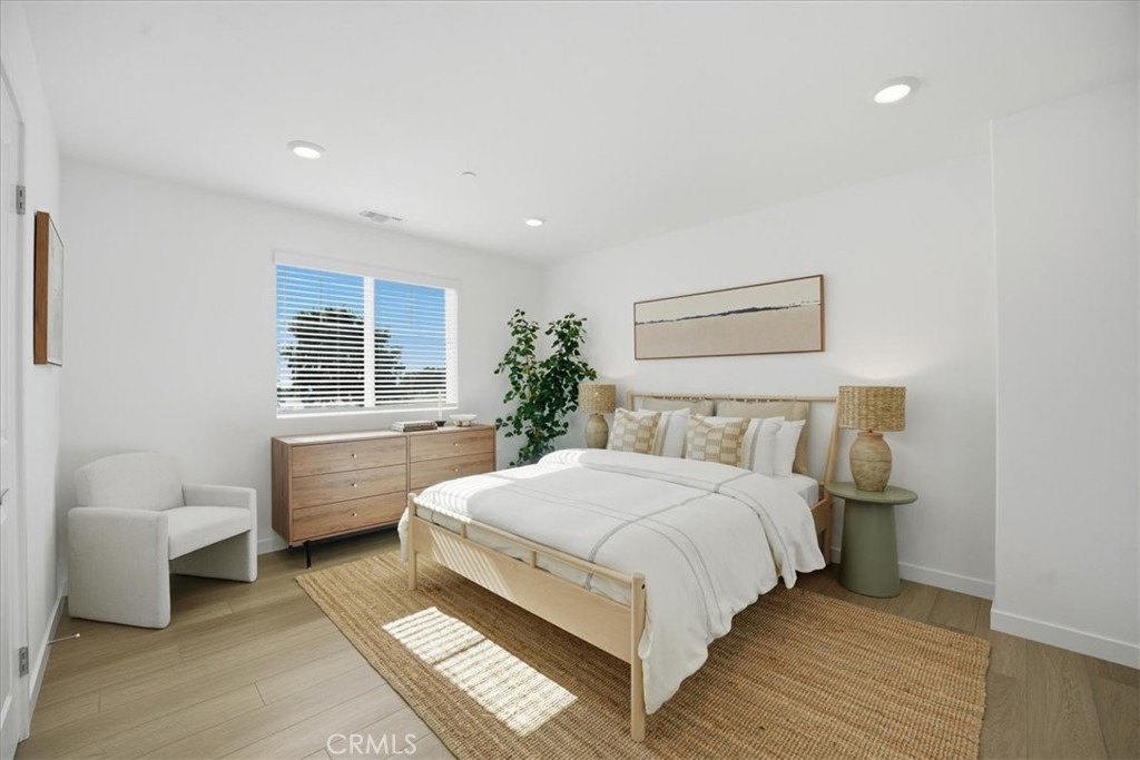 MLS #IV25247210 image #28