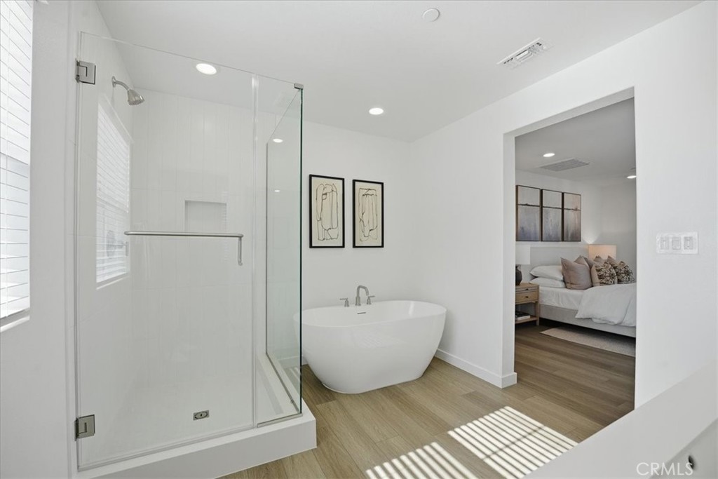 MLS #IV25247210 image #40