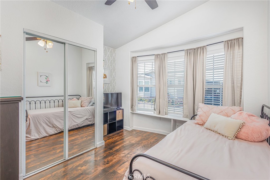 MLS #IV25247592 image #14