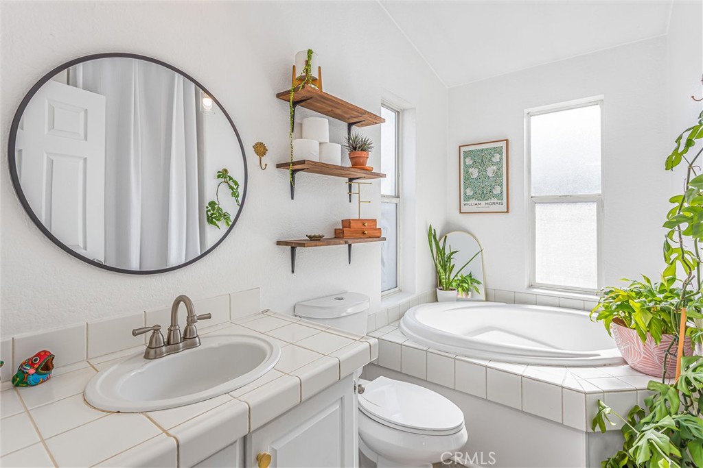 MLS #IV25247592 image #21