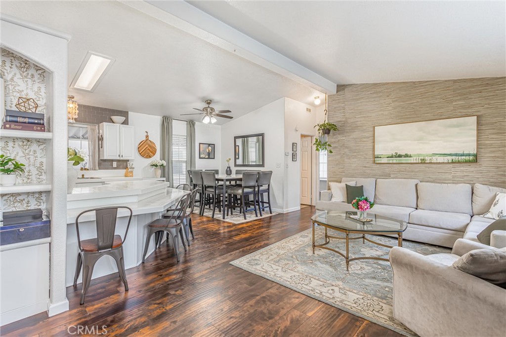 MLS #IV25247592 image #7