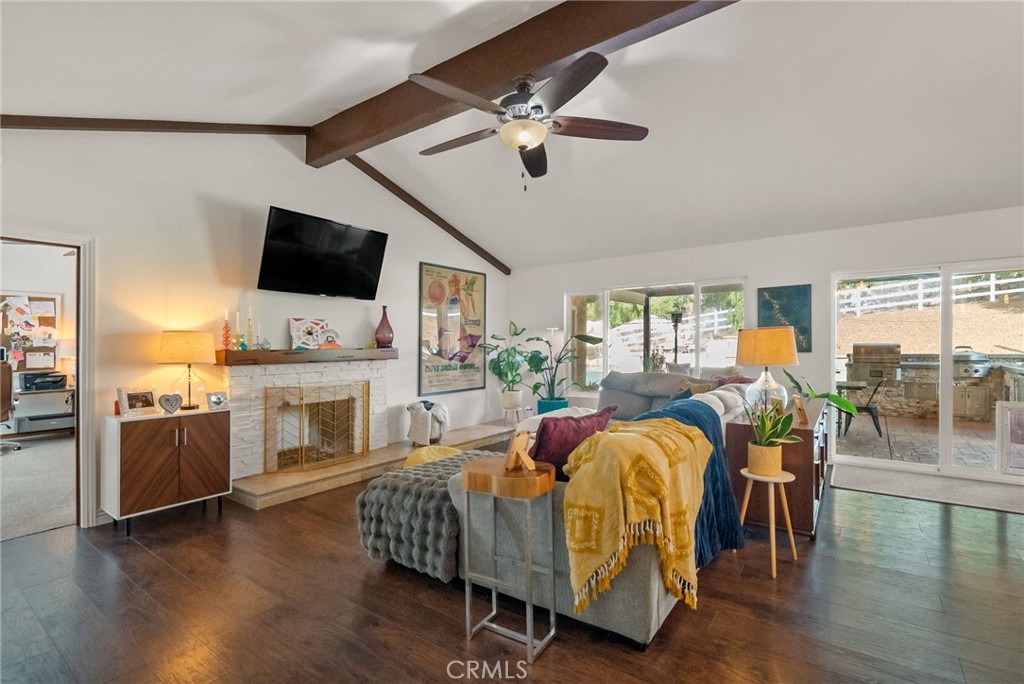 MLS #IV25247919 image #16