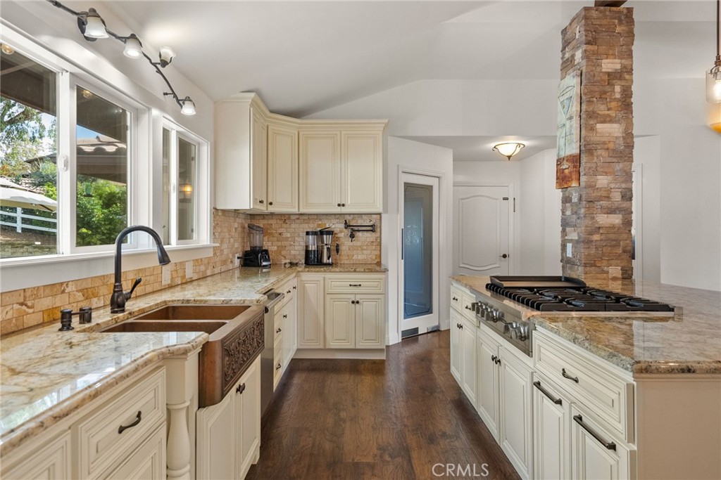 MLS #IV25247919 image #9