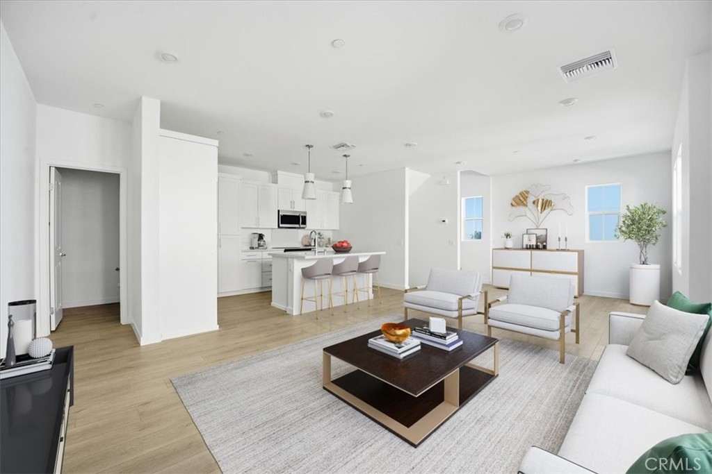 MLS #IV25250202 image #5