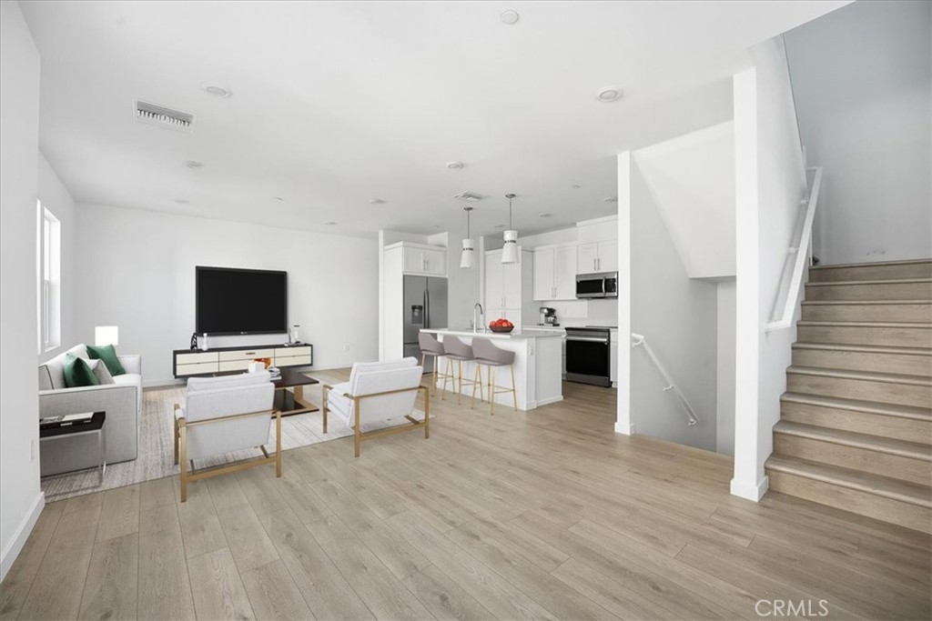 MLS #IV25250202 image #8