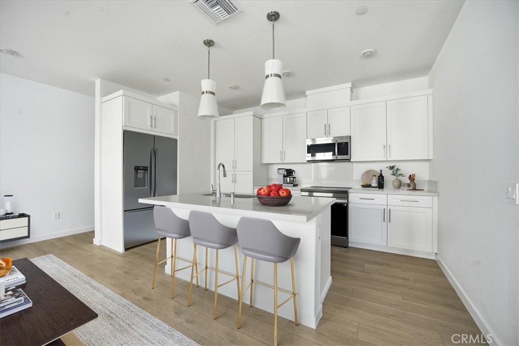 MLS #IV25250202 image #9