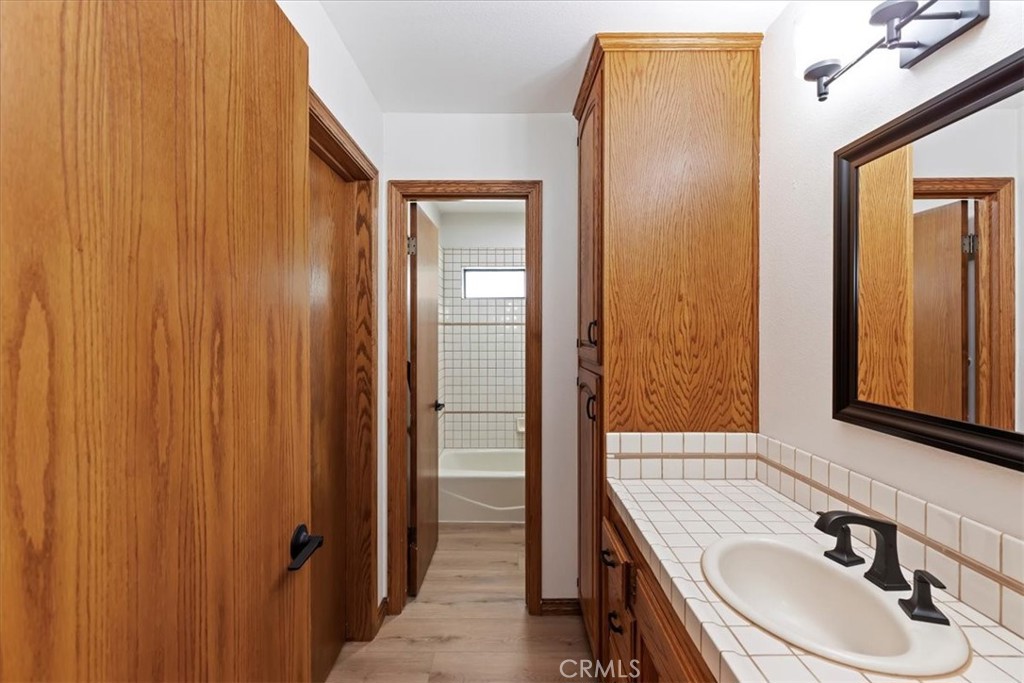 MLS #IV25250408 image #34