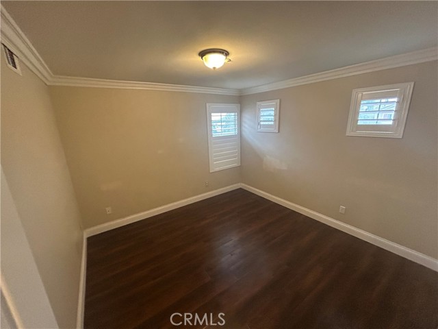 MLS #IV25250589 image #40