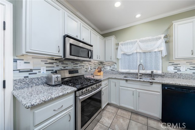 MLS #IV25250968 image #12