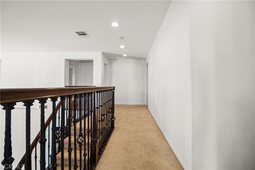 MLS #IV25251117 image #23