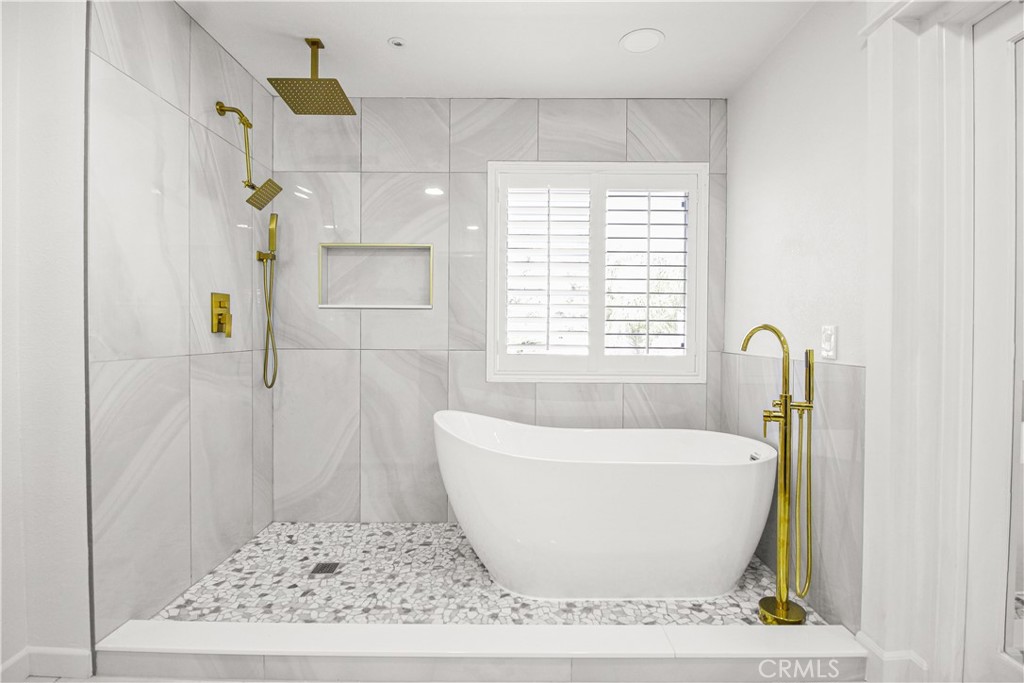 MLS #IV25251117 image #28