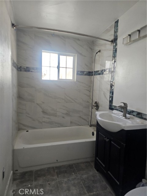 MLS #IV25251125 image #12