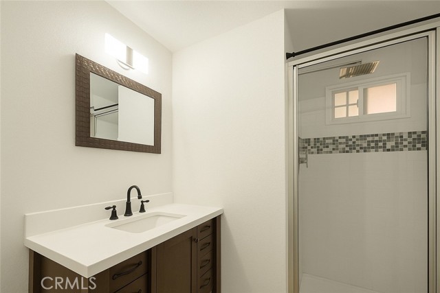 MLS #IV25251484 image #1