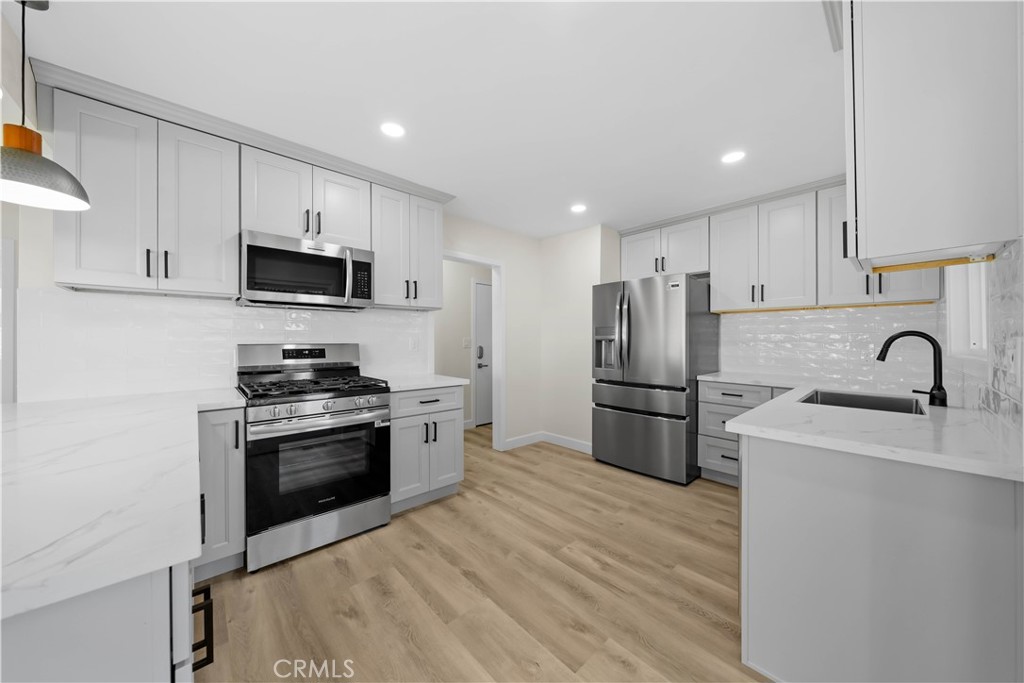 MLS #IV25251579 image #12