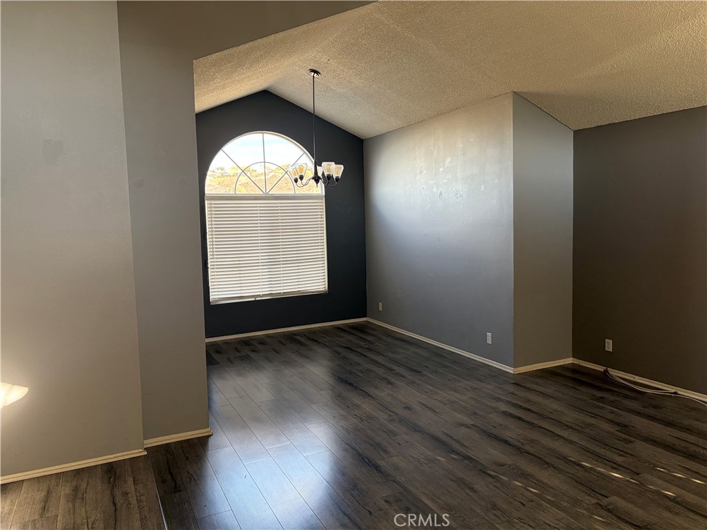 MLS #IV25251596 image #10