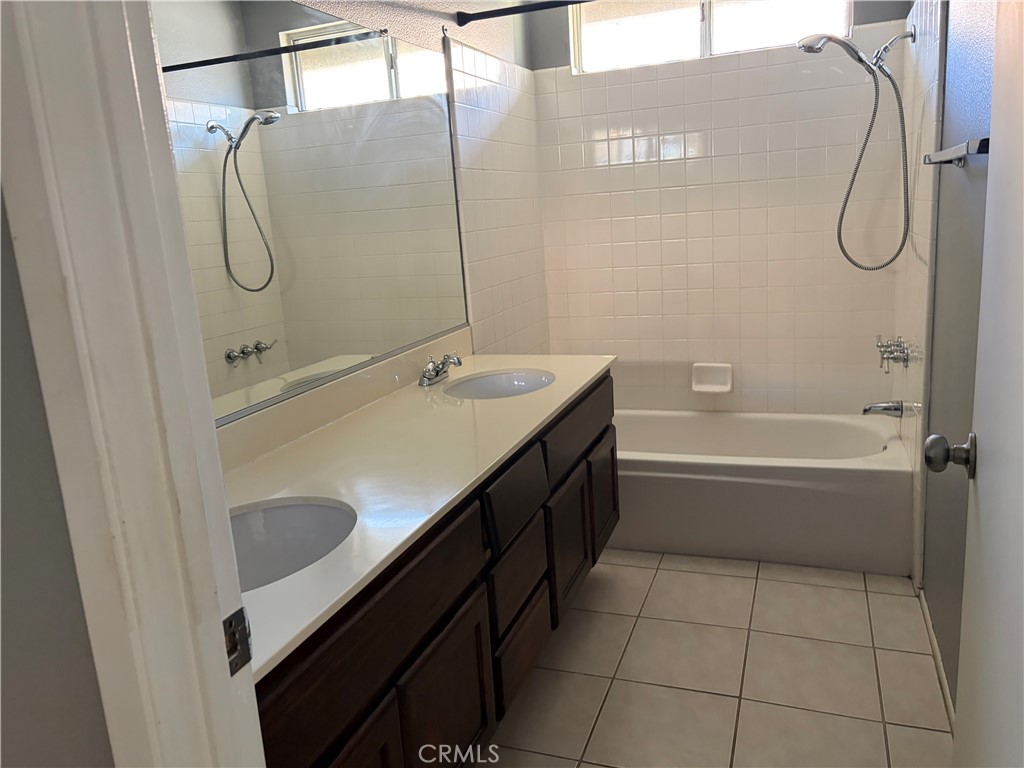 MLS #IV25251596 image #6