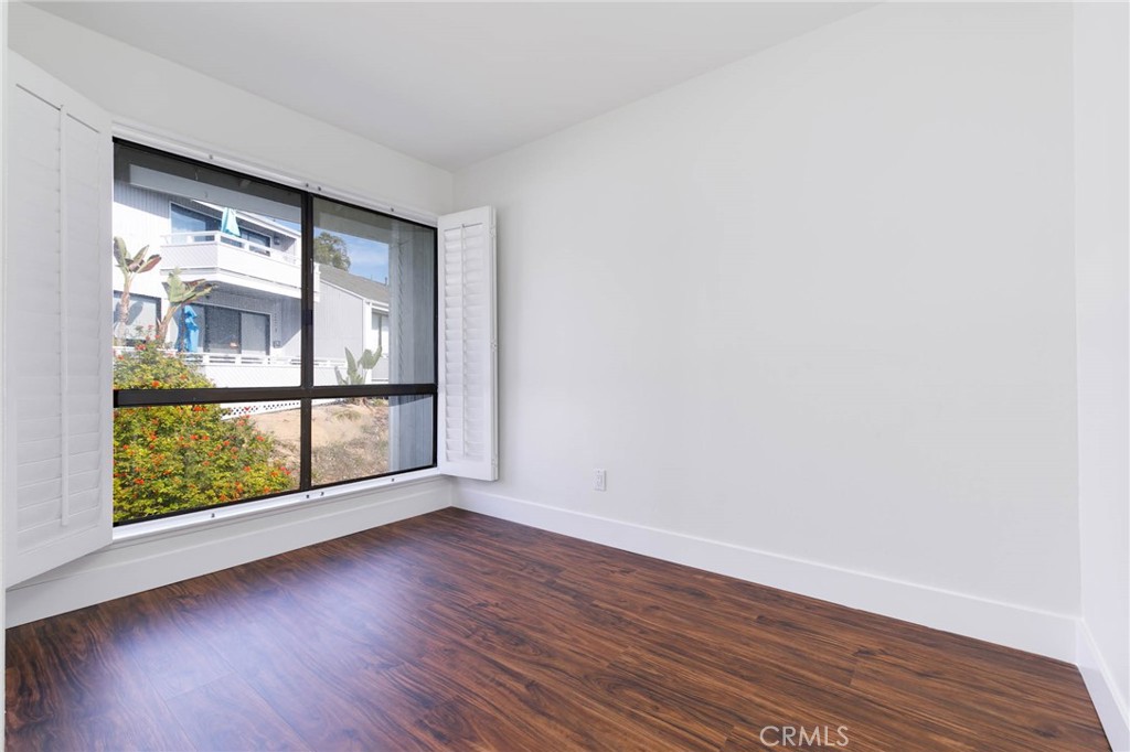 MLS #IV25252572 image #18