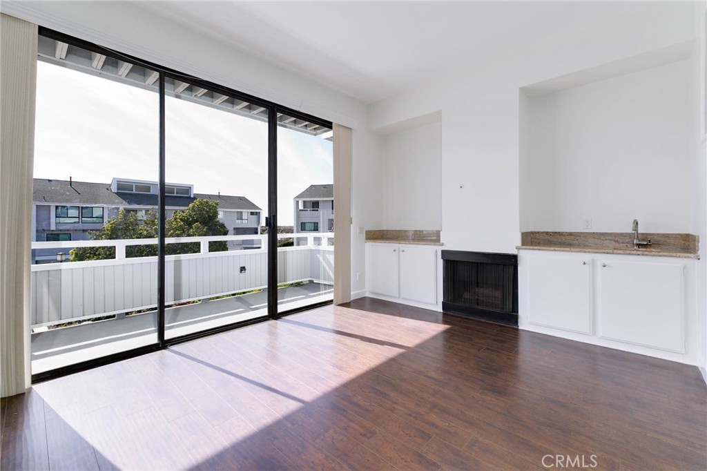 MLS #IV25252572 image #7