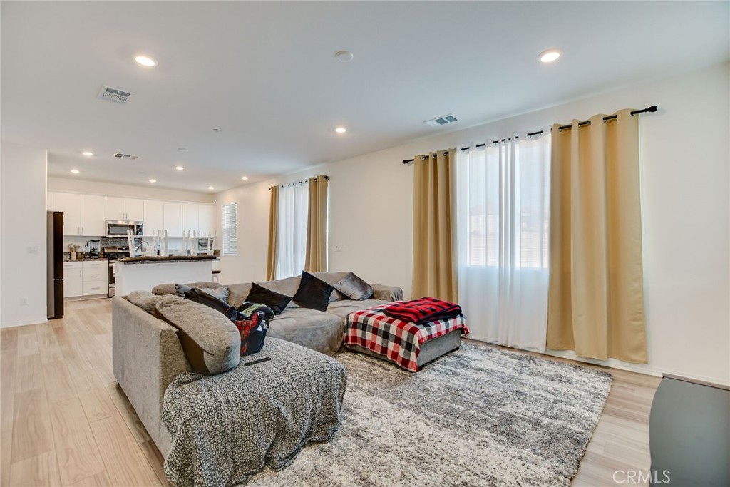 MLS #IV25252899 image #10