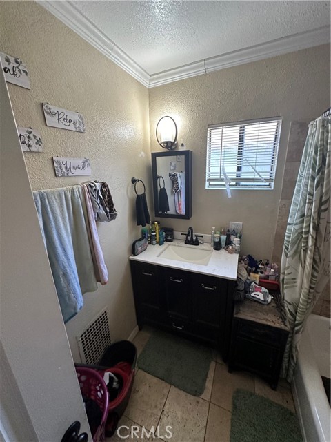 MLS #IV25254420 image #10