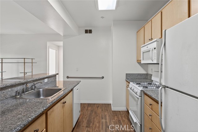 MLS #IV25255245 image #14