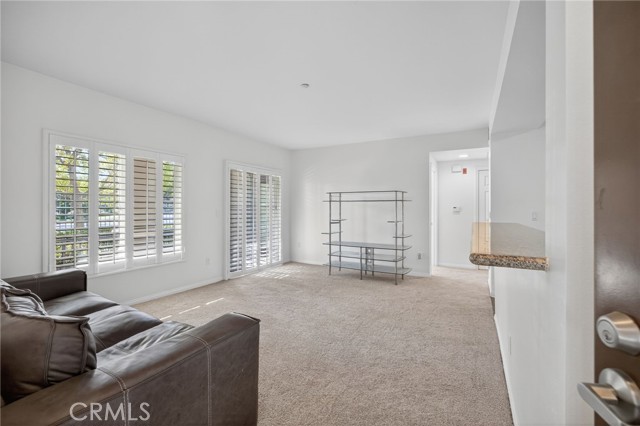 MLS #IV25255245 image #9