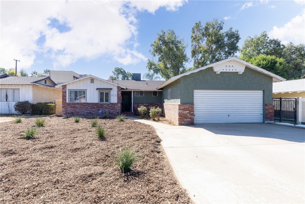 MLS #IV25255252 image #1