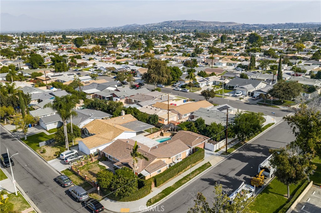 MLS #IV25255359 image #36