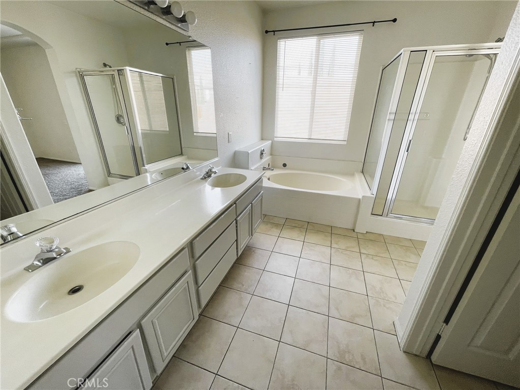 MLS #IV25255776 image #16