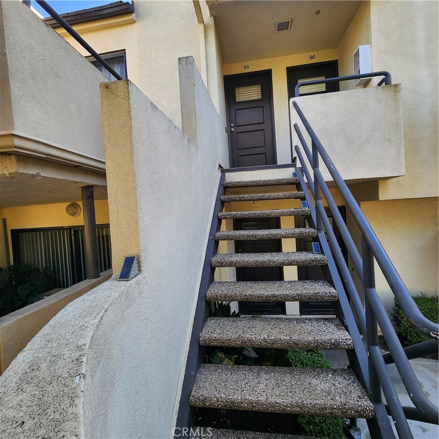 MLS #IV25255815 image #1