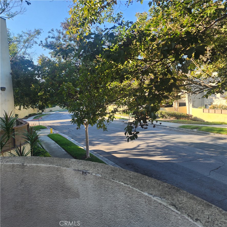 MLS #IV25255815 image #8