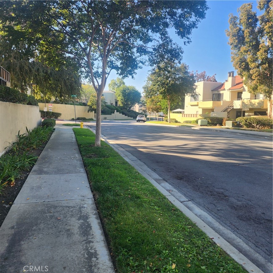 MLS #IV25255815 image #9