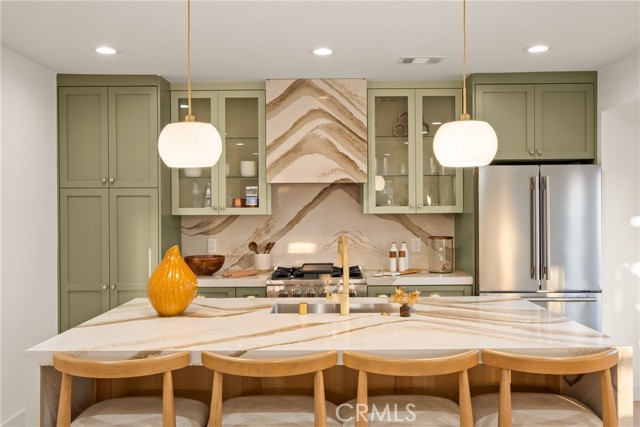 MLS #IV25256098 image #1